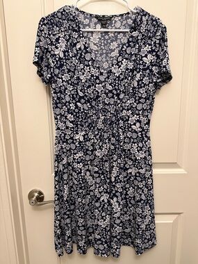 Maggy London Navy and White Floral Midi Dress